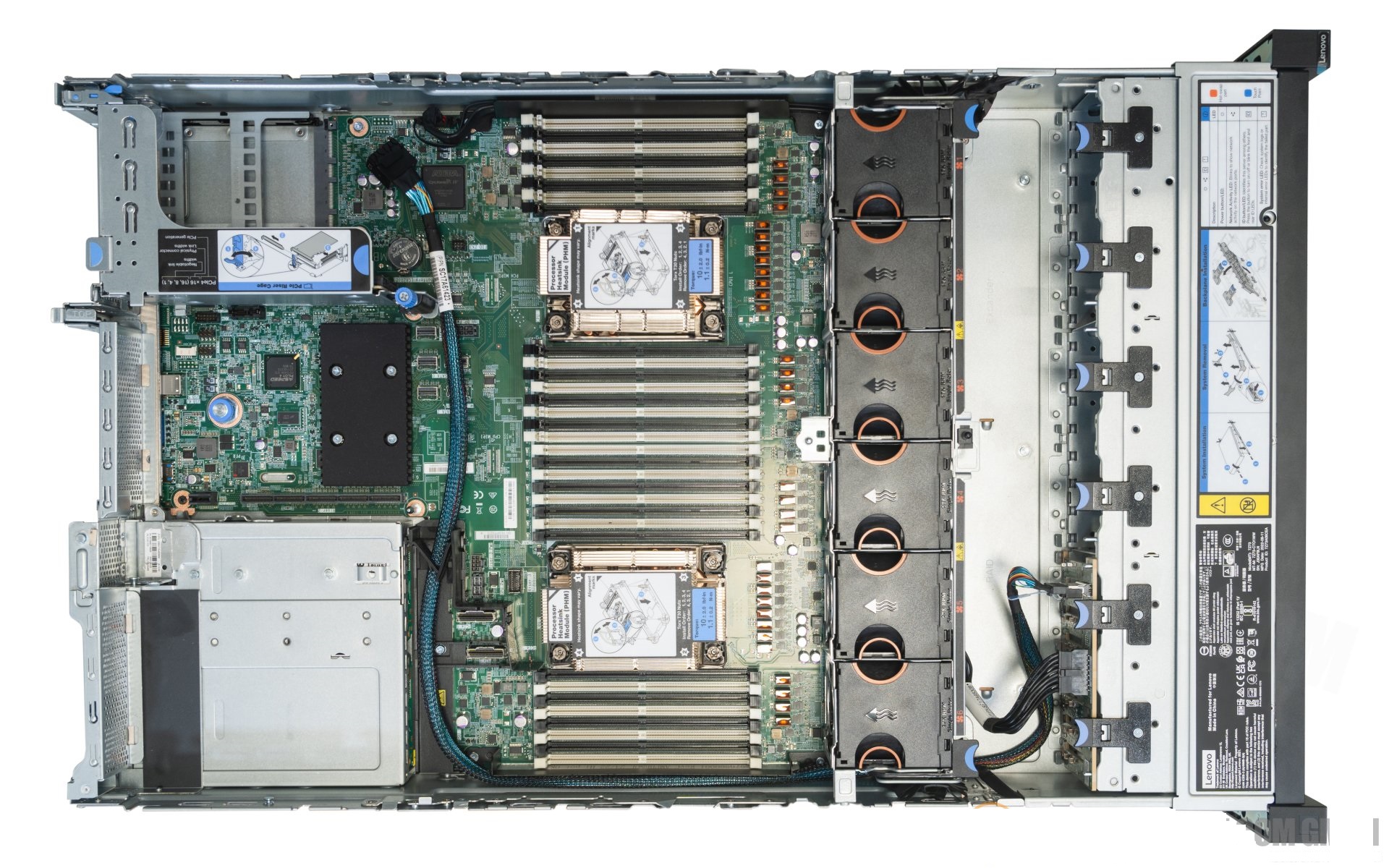 Máy chủ Lenovo SR650 rack 2U (01)